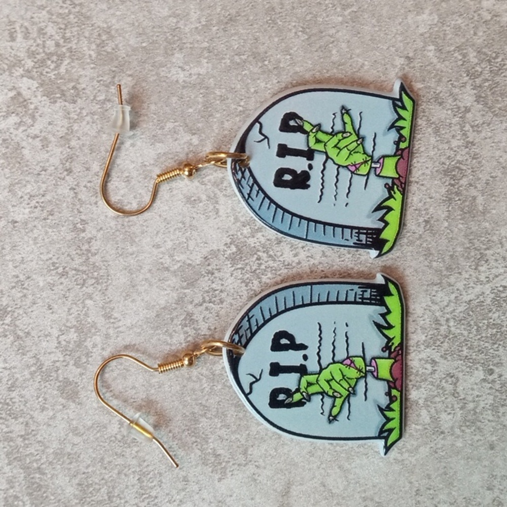 👻 R.I.P. Grave Earrings